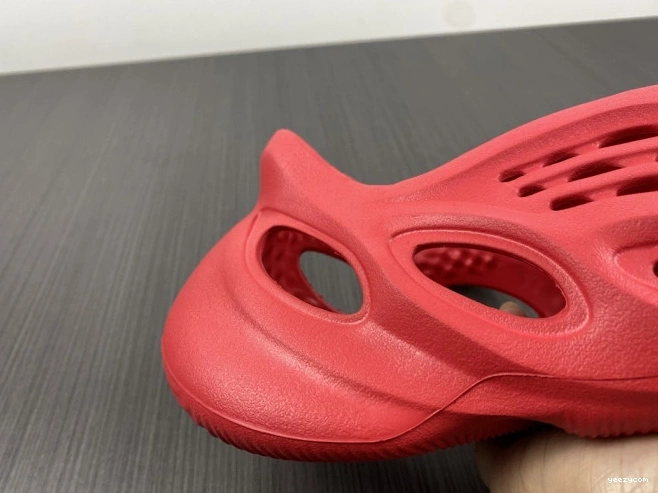 Foam Yeezy CW3355 Adidas Red 1202